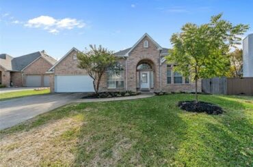 Homes for sale - 8408 Falconet Circle, McKinney, TX 75072