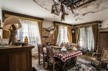 Post-Apocalyptic Abandoned House Exploration - A Decaying French Time Treasure