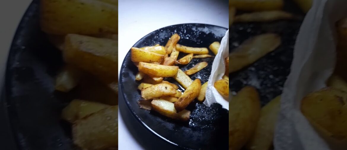 French Fries | Quick Starter Recipe | Spicy Finger Chips | Easy Kitchen #shorts #trending #viral