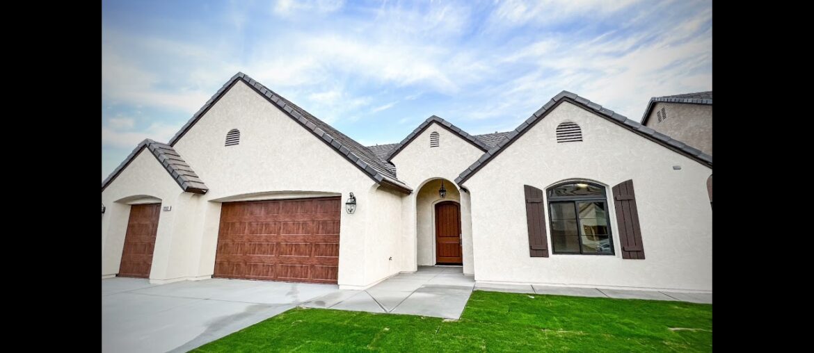 Phase 1, Lot 3, French Elevation Phase 1, Lot 3, French Elevation