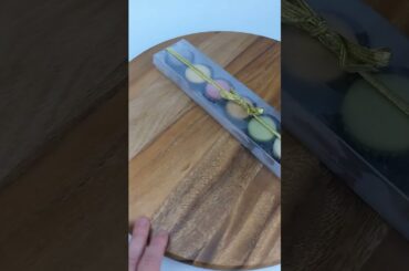 Delicious French Almond Macarons | French Almond Macarons | Vanilla Almond Macarons | French Macaron