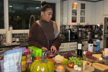 MY THANKSGIVING CHARCUTERIE BOARD