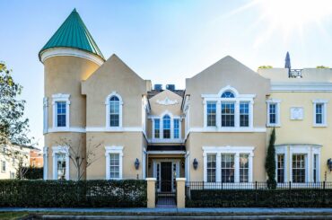 2401 Victoria Gardens Ln - Video Tour