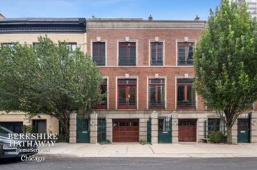 Home for sale - 59 W Schiller Street Chicago, IL 60610