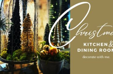CHRISTMAS DECORATING IN THE KITCHEN AND DINING ROOM -Simple centerpiece idea and decorating inspo.
