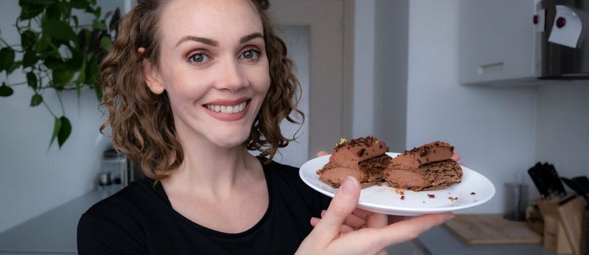 VLOGMAS 2021 | DAY 9 | KING OF THE HILL BAR VLOGMAS 2021 | DAY 9 | KING OF THE HILL BAR