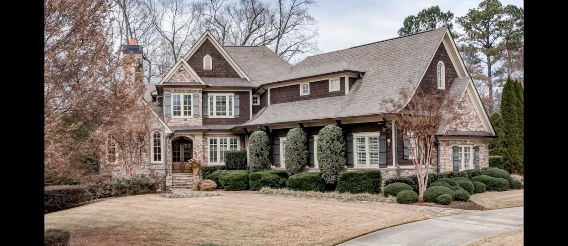 Estate Home For Sale - The Manor Golf & Country Club - 15857 Meadow King Court, Milton, Georgia