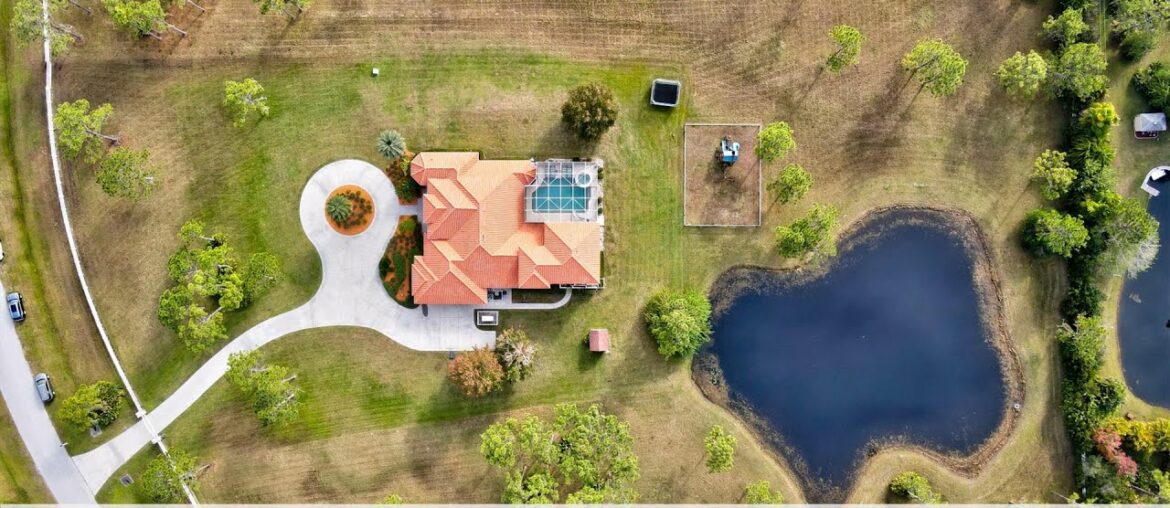 Luxury Home For Sale By Marina Solo, 7606 213th St E, Bradenton, FL 34202