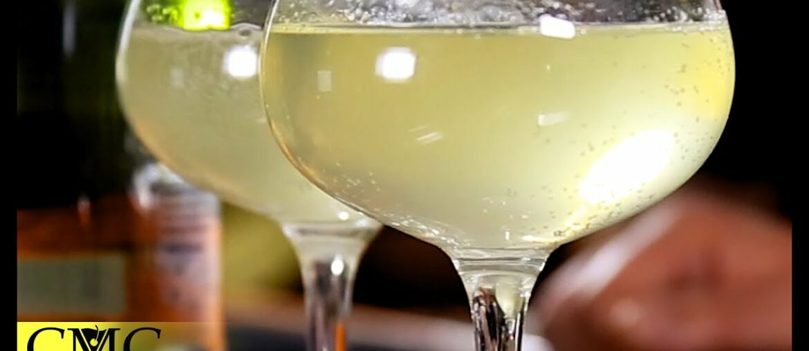 How To Make The French 75 | Just in Time For Christmas & New Years Eve