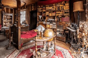 COUPLE DIED IN CAR CRASH... | French Family's Home Left Abandoned Overnight