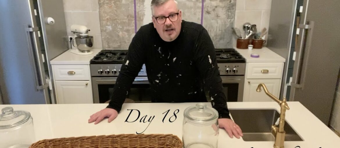 The gift... Day 18, Rob's French Advent, Chateau de la Grifferaie