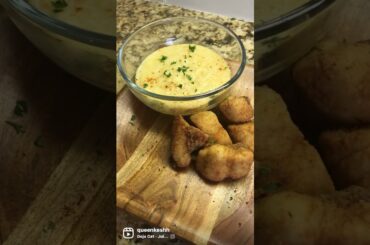 Gouda grits and fried salmon bites