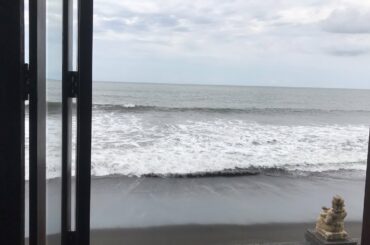 Bali Beach Dining Live