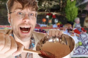 I Cooked a Gourmet Holiday Feast For Squirrels!