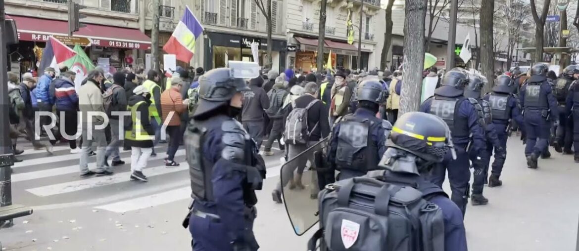 France: Yellow Vests stage rally in Paris against COVID measures