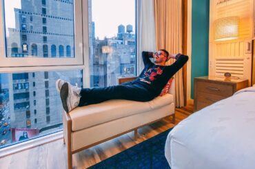 Margaritaville Hotel Times Square | Room Tour + Eating at Restaurant