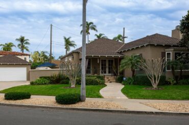 4857 Sussex Dr. San Diego, CA 92116