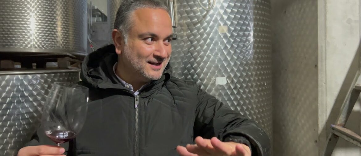 Vertical 33 Lebanese Wine: Traditional & Modern Knowledge. A Discussion with Dr. Eid Azar Vertical 33 Lebanese Wine: Traditional & Modern Knowledge. A Discussion with Dr. Eid Azar