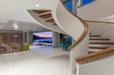 9 Colonel Cummings Drive, PALM COVE, QLD