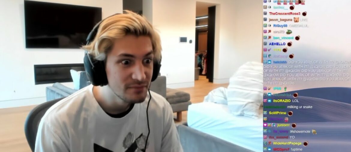 xQc's Awkward Interaction With His Maid xQc's Awkward Interaction With His Maid