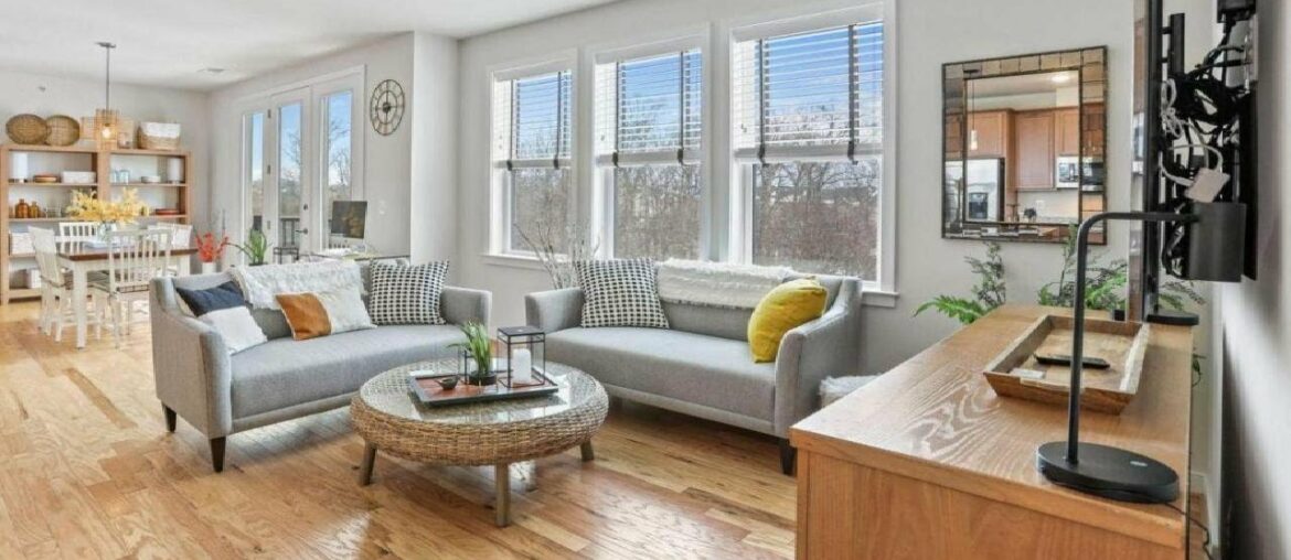 43091 WYNRIDGE DRIVE, BROADLANDS, VA Presented by Jin Chen. 43091 WYNRIDGE DRIVE, BROADLANDS, VA Presented by Jin Chen.