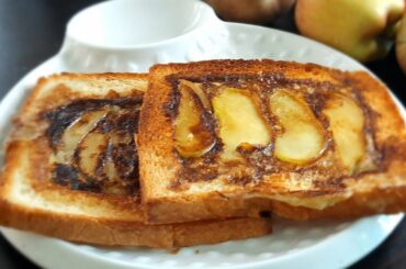 sweet Apple French toast recipe|simple breakfast recipe|Shala's Recipes