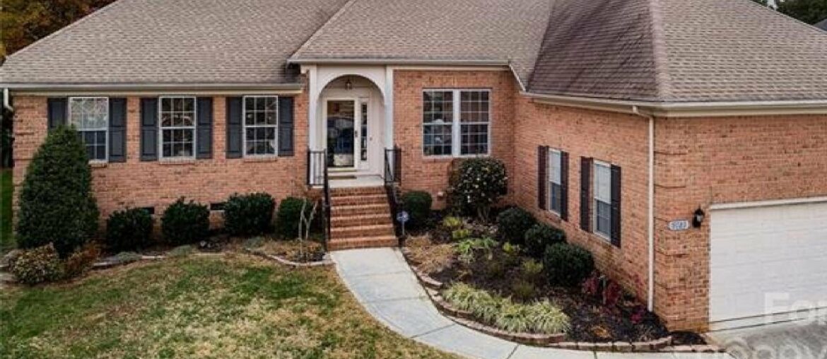 9723 Cockerham Lane, Huntersville, NC Presented by Brigitte Perry. 9723 Cockerham Lane, Huntersville, NC Presented by Brigitte Perry.