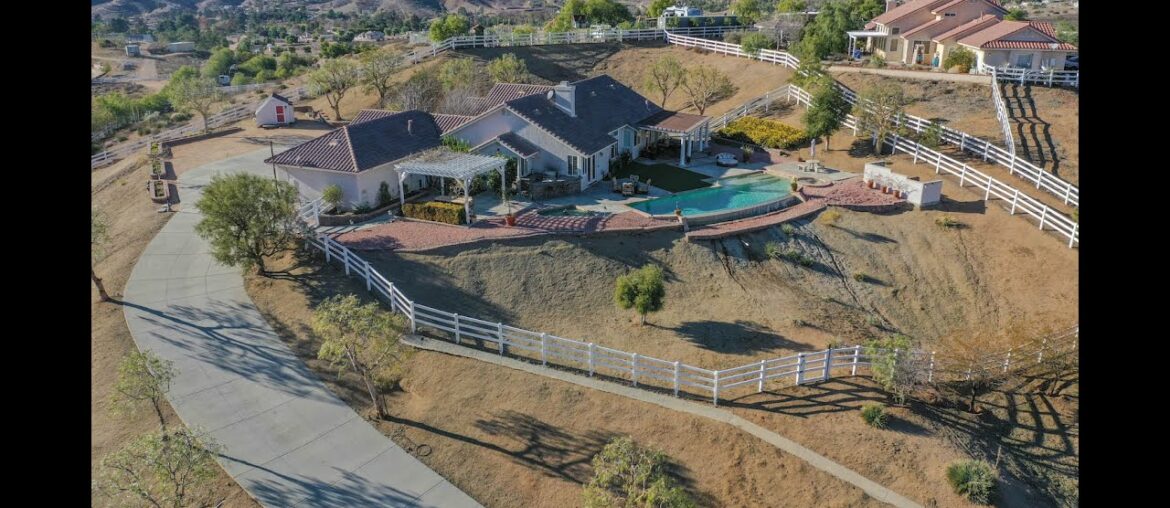 34711 Caprock Road, Agua Dulce, CA 91390