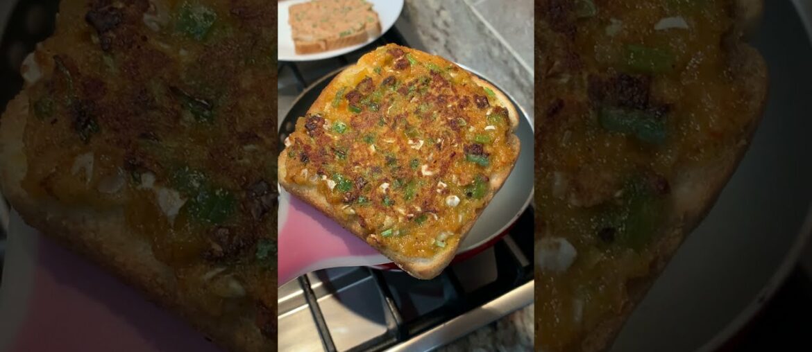 Semolina-Rawa-Suji Toast | French Toast with Veggies | Simple Snack Recipe | Rasoi Lifestyle #Shorts