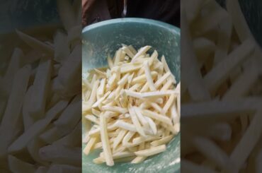 French Fries Street Food Karachi Pakistan #Shorts