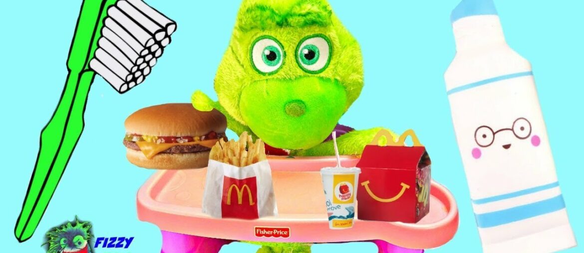 Grinch Pretend Plays with Fizzy's Disk Drop Game