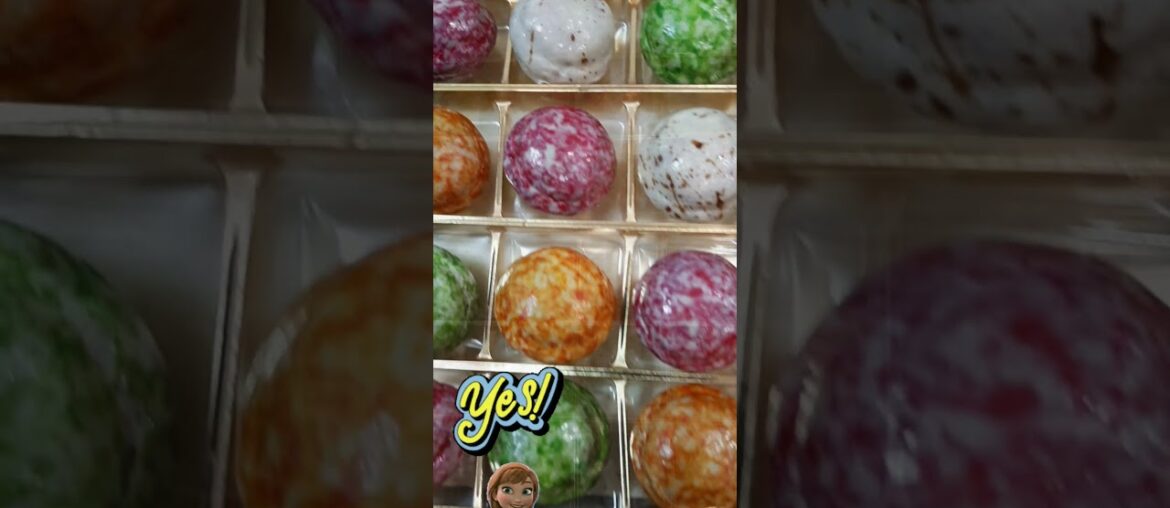 Macarons Shaped Chocolates / #Shorts / #French Gourmet