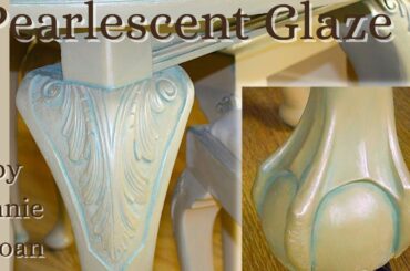 Annie Sloan's Chalk Paint and Pearlescent Glaze. Dining Table Makeover.