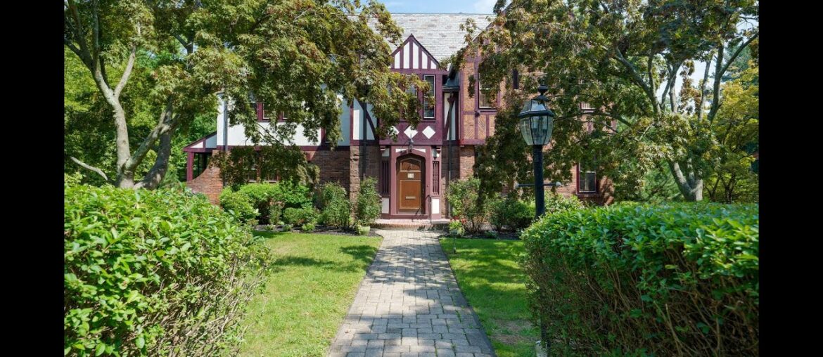 54 Terry Road Hartford, CT | ColdwellBankerHomes.com 54 Terry Road Hartford, CT | ColdwellBankerHomes.com