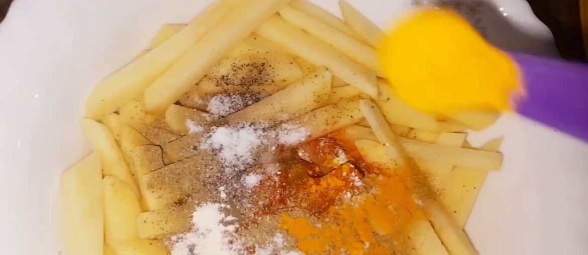 homemade French fries/eggs recipes #piyaskitchen homemade French fries/eggs recipes #piyaskitchen