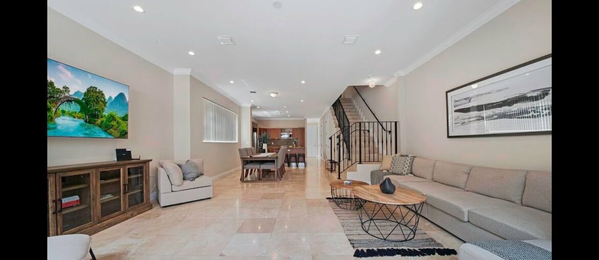 Homes for rent - 421 SW 17th Street, Fort Lauderdale, FL 33315