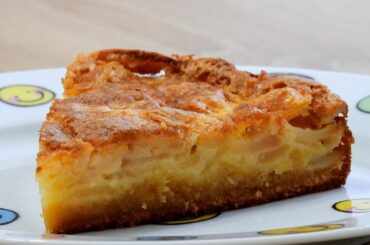 French Apple Cake - Recipe - When I don't have time, I prepare this sweet apple cake fast and easy!