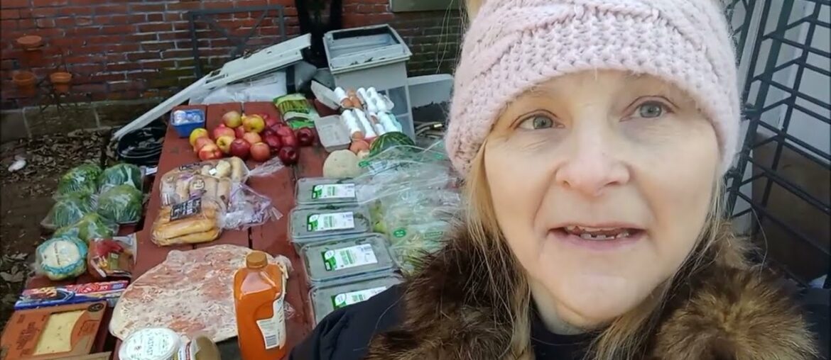 DUMPSTER DIVING! FREE ADVENTURE FREE FOOD FREE FUN ~ WOULD YOU CALL THIS A MEGA HAUL?? DUMPSTER DIVING! FREE ADVENTURE FREE FOOD FREE FUN ~ WOULD YOU CALL THIS A MEGA HAUL??