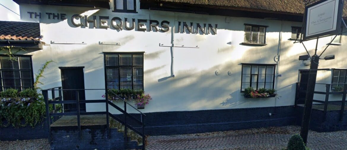 Brexit  Restaurant owner boycotts French food and drink because France are being ‘mean’