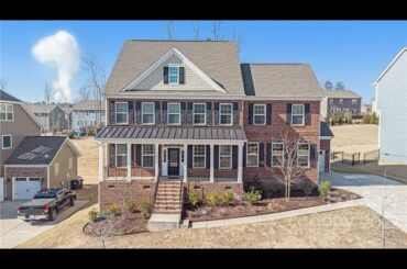 New Residential listing for sale found at 16004 Arabian Mews Lane, Charlotte, NC 28278