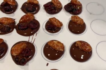 Making our Mini Mendiants