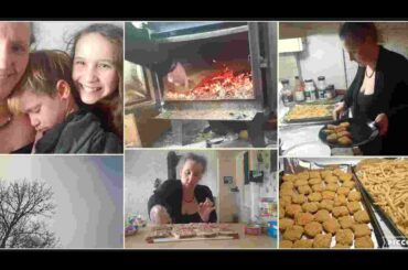 A Bit More Of a Slower Day.... Yak'n and Bird Feed'n...