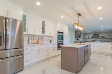 237 LAURENCE DRIVE,  MOORESTOWN, NJ 08057 - The Christie Peyton Group Christie Peyton