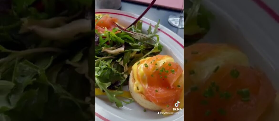 One of the most viral restaurants in Paris is called “La Favourite” Saint Paul, located in Le Marais