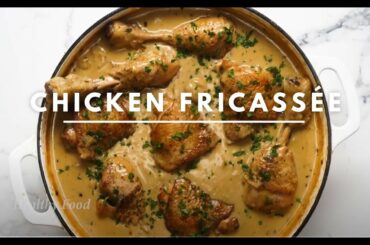 Chicken Fricassee - Quick Creamy French Stew #Chicken #HealthyFood #Trending