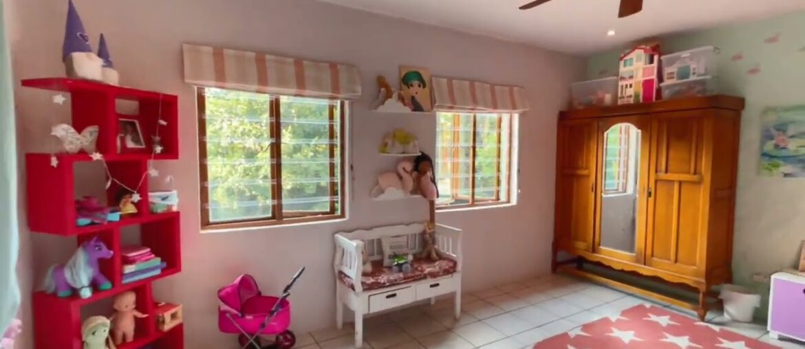 Spectacular, French Inspired CHATEAUX Spectacular, French Inspired CHATEAUX