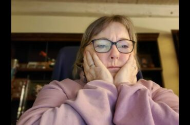 WHY ARE FRENCH WOMEN SLIMMER?