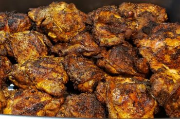 THE BEST WAY TO GRILL CHICKEN THIGHS! ( SUPERBOWL RECIPE)