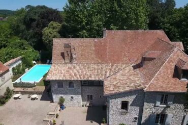 Manoir La Grande by Drone | Dordogne | France | Oliver's Travels