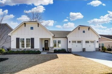 6108 Sandy Point. Belmont real estate. Belmont home for sale. McLean Overlake real estate.